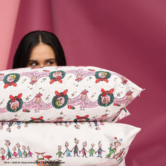 The Grinch x Kitsch Satin Pillowcase in Cindy Lou Who