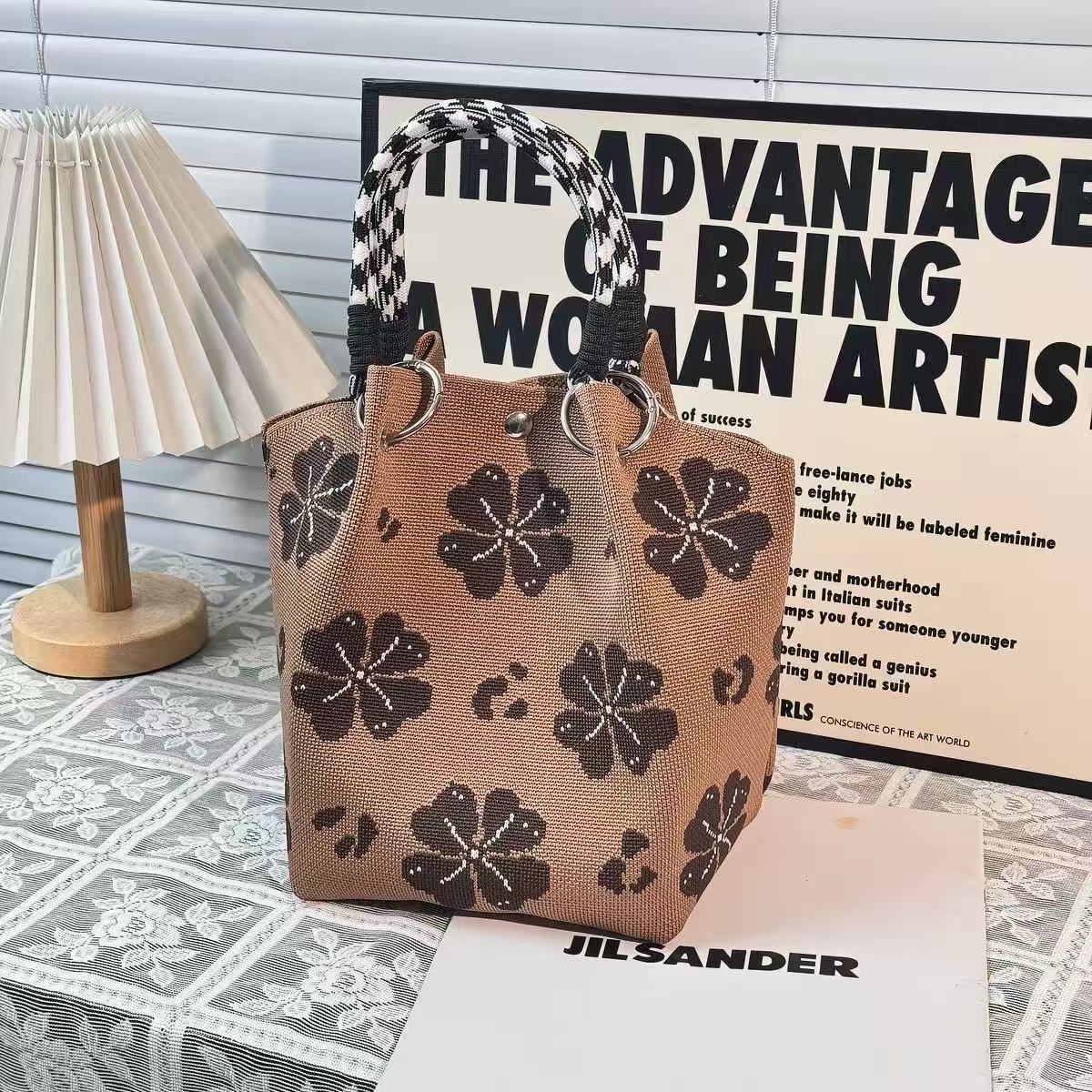 Unique Creative Floral Cartoon Handbag Knitted Bag Commuter Bag Portable Cute Woven Shopping Tote